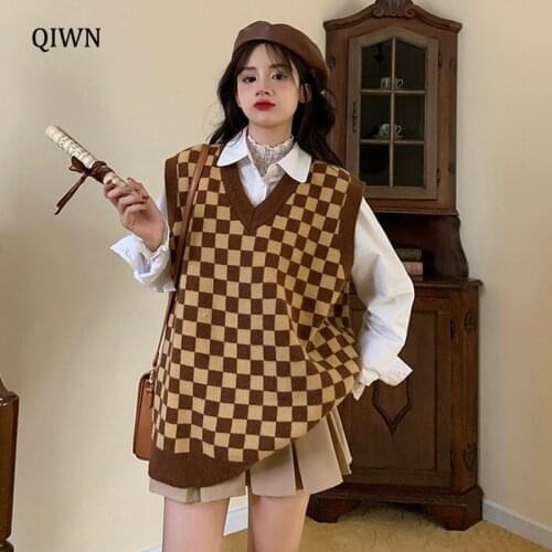 Harajuku Retro Plaid Knitted Sweater Vest Women Autumn Winter Sleeveless Loose Street Fashion Girl V-neck Pullover Warm Top 2021