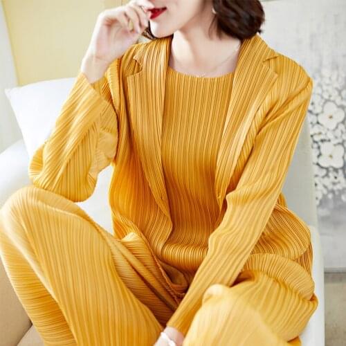 Женские осенние брючные костюмы NOBLE PLEATS China At AliExpress