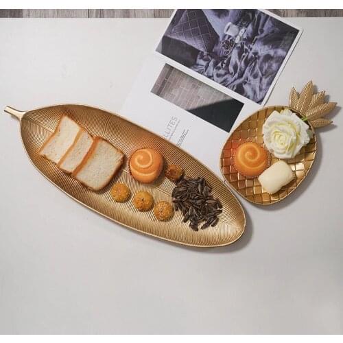 Nordic Resin Storage Tray Gold Pineapple Leaf Shape Serving Tray Jewelry Pallet Fruit Snack Dish Table Decor Storage Organizer