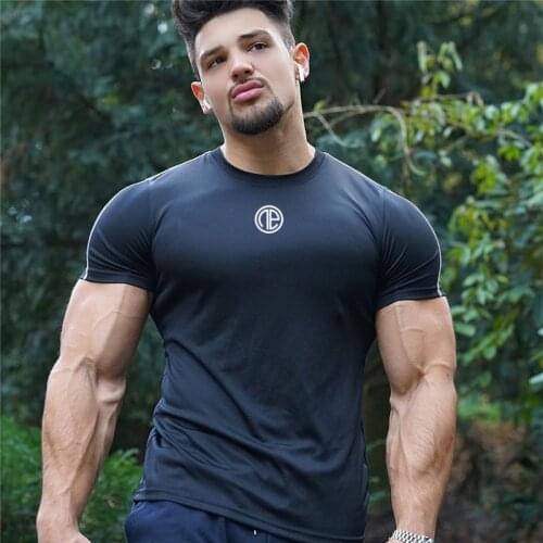 New Brand Casual T-shirt Men Clothing Gyms Tight Cotton Mens Fitness T-shirt Homme Gyms T Shirt Men Fitness Summer Tee Tops 2021