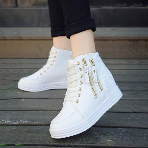 Sneakers Women Wedge Platform Rubber Brogue Leather Lace Up High heel Shoes Pointed Toe Increasing Creepers White Sneakers Zippe