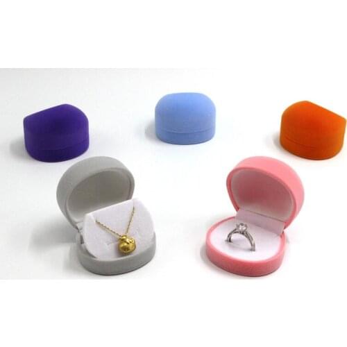 100pcs/lot Mini Round Shell Flannelette Jewelry Box Stud Earrings Rings Pendant Jewelry Storage Gift Box Jewelry Display Cases