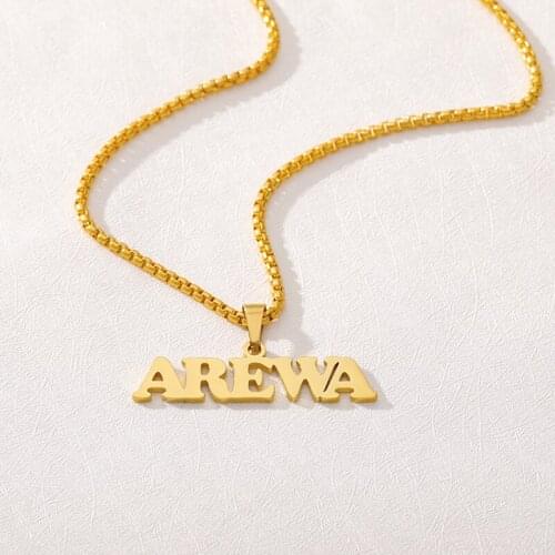 Customized Stainless Steel Name Necklace on neck Personalized Letter Pendant Gold Choker Necklaces Men Nameplate Gift