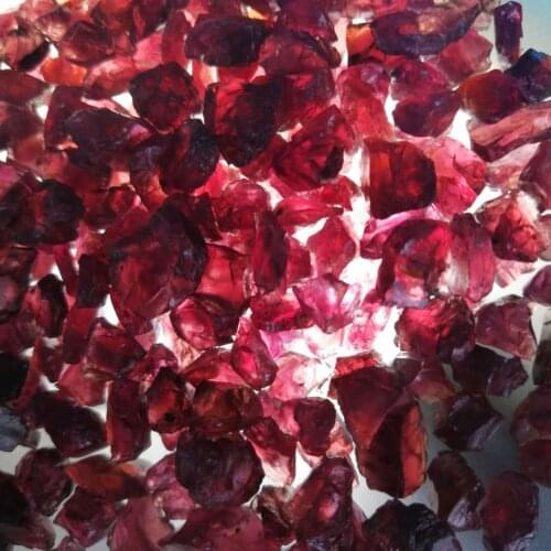 50g Natural Original Garnet Stone Quartz Crystal Rock Gem Gravel Reiki Specimen Healing Quartz Crystals Natural Stones Mineral
