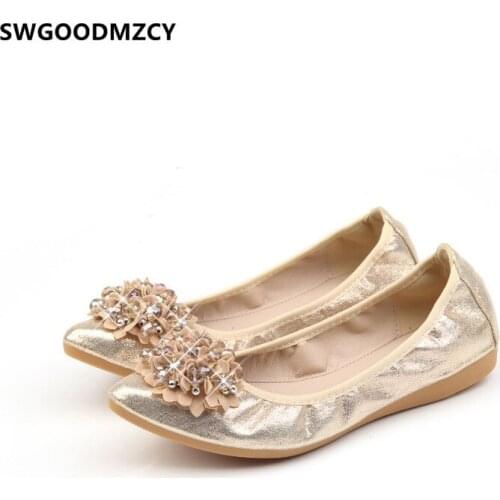 Slip on Shoes for Women 2021 Designer Bling Casual Flats Shoes Women Fashion Crystal Boat Women Shoes Luxury Brand High Quality