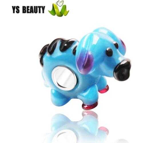 Dog shape glass beads Chinese zodiac dog large hole beads Murano glass beads suitable for girls fashion bracelet production