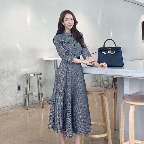 New Korean Style Women Turn-Down Collar Three Quarter Sleeve A-Line Dress 2020 Fashion Slim Single Breasted Plaid Mid-Calf Dress