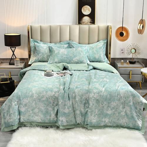 Silky cool summer duvets Embroidered bedspreads quilted quilts summer comforter luxury blanket for home Bedspread on the bed