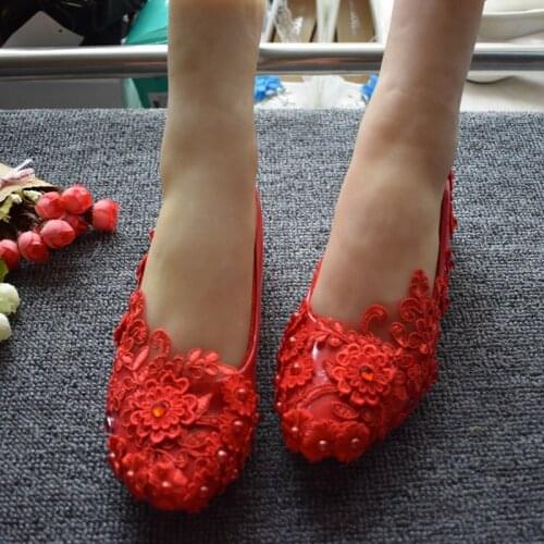Flat heel red lace womens party flats shoes handmade lace flower pearls girls ladies party dancing shoe on sale in stock NQ155