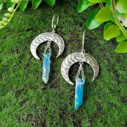 Goth Crescent Moon Green Stone Earring Witchy Fashion Wicca Healing Crystal Magic Statement Wedding Celestial Jewelry Women Gift