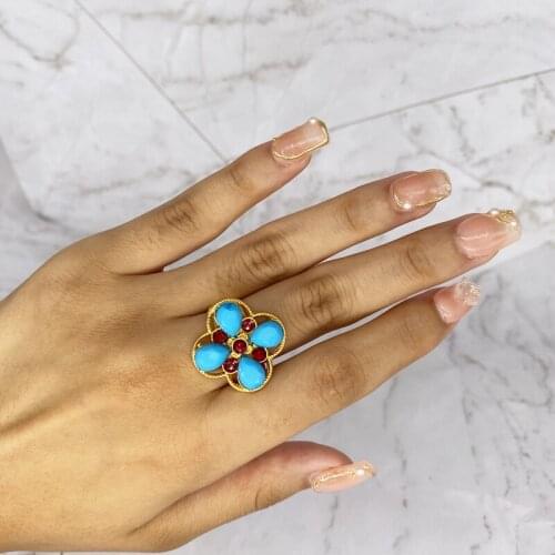 Xinhuias Wedding Rings