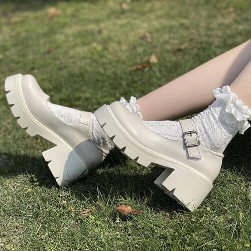 Beige Mary Jane Lolita Shoes Buckle Strap Girls Cosplay Platform Heels Shoes Ladies Small Leather Shoes Women Chunky Heel Pumps