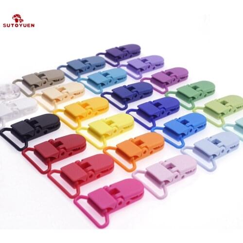 Free Shipping 800pcs/Lot Sutoyuen 25MM D shape Baby Plastic Pacifier Clips,Plastic Clamp,Soother / Suspender clips / Dummy Clip