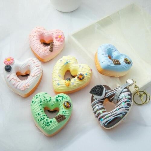 1pcs Simulation accessories props refrigerator Key Pendant New doughnut fake cake model shooting props