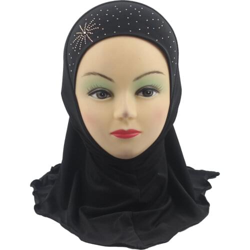 Muslim Kids Girls Hijab Islamic Shawls Scarf Beautiful Drill on Hijab Back Simple Style for 2 to 7 years old Girls
