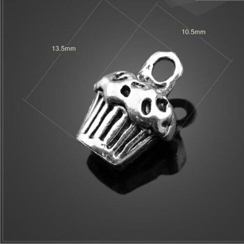 Factory price 20 PCS/Lot 10.5mm*13.5mm antique silver plated small metal diy handmade metal Cupcake cake charms