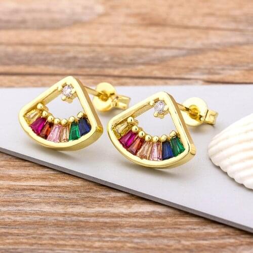 Fashion Rainbow CZ Ear Cuff for Women Girls Copper Zircon Sector Shape Stud Earring Bohemia Ethnic Best Party Wedding Jewelry