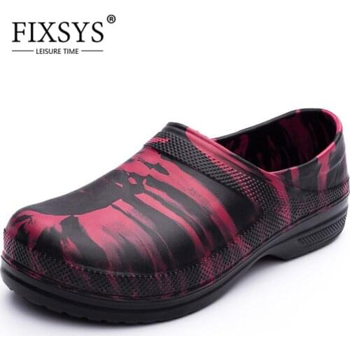 FIXSYS Couples Chef Shoes Breathable Loafers Lightweight Oil-proof Work Shoes Man Waterproof Sandal Non-slip Hotel Kitchen Shoes
