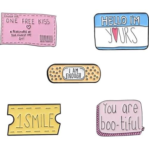 Sweet Band-aid Pins Pink Yellow Blue Coupon One Free Kiss You Are Boo-tiful 1 Smile Ticket Hello I'm Yours Dialog Badge Brooches