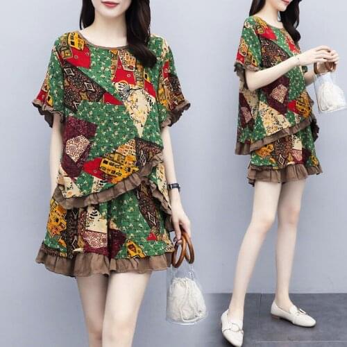 2021 Summer New Women Printed 2 Piece Pants Suits Stitching Ruffle Short Sleeve Tops and Shorts Sets Fashion Casual Suit Y259
