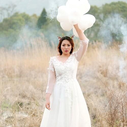 Deep V-Neck Full Sleeves Evening Dress Elegant Appliques Floor-Length Empire A-Line White New Plus Size Women Formal Gowns D1071