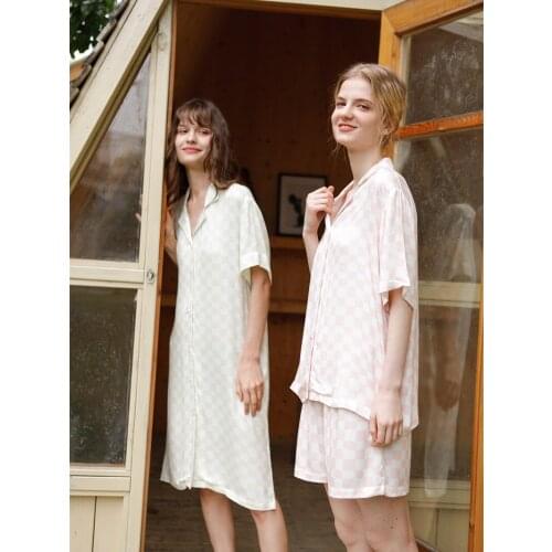 Hanxiuju Summer Fashion Ladies Pajama Sets Soft Viscose Casual Shorts Sleepwear Cute Bear Cartoon Loose Nightwear