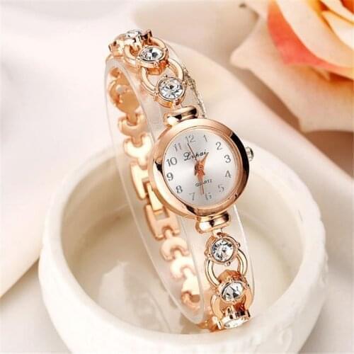 Ladies Elegant Wrist Watches Women Bracelet Rhinestones Analog Quartz Watch Womens Crystal Small Dial Watch Reloj Stylish
