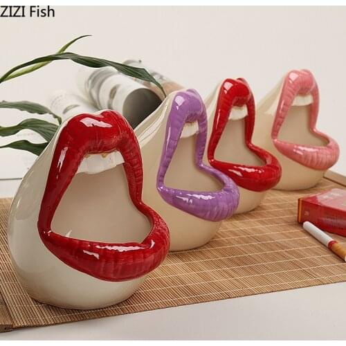 Lip Shaped Ashtrays High Temperature Ceramic Ashtrays Restaurant Hotel Bar Office Desktop Portable Ash Tray Gift for Boyfriend