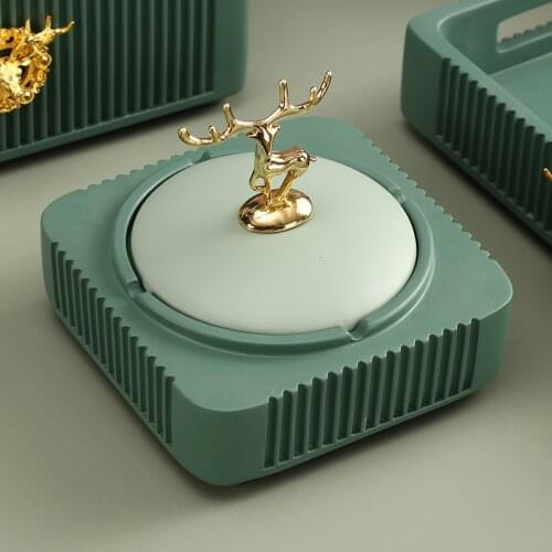 Nordic Resin Ashtray with Lid Anti-fly Ash European Style Ashtray Fashion Household Coffee Table Decoration Ornaments Green