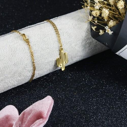 Ladies Simple Cactus Necklace Plant Pendant Collier de bijoux New Plant Cactus New Stainless Steel Jewelry