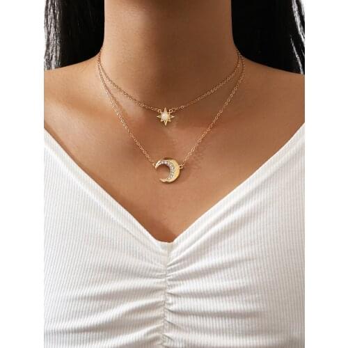 Metal Gold Crystal Star Moon Pendant Chocker Necklace for Women Classical Elegant Chains Set Around the Neck Jewelry Accessories