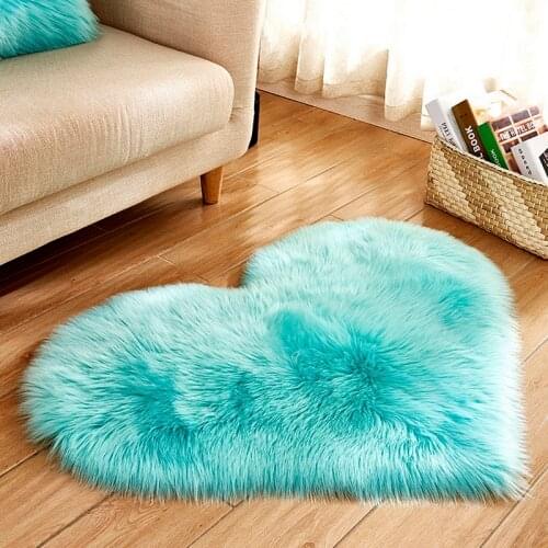 Thick Carpet For Bedroom Rug For Living Room Mat Floor Soft Love Heart Rugs Artificial Hairy Floor Mat Fluffy Area Home Decor