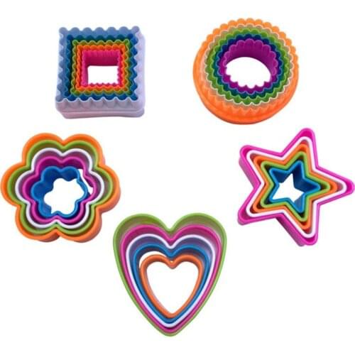 2020 Cake Mold Cookie Cutters Colourful Lovely Shape Creative Biscuit Pastry Cutter Plastic Baking Mould Cooking Tool
