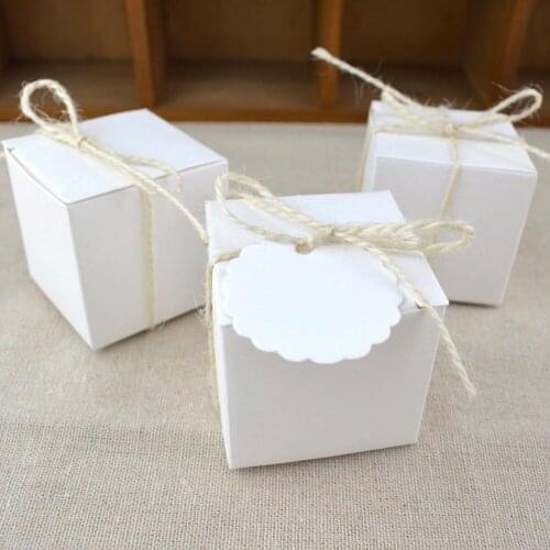 European retro kraft paper candy box Bomboniera Wedding Favors white paper box packing dessert box DIY Gift box