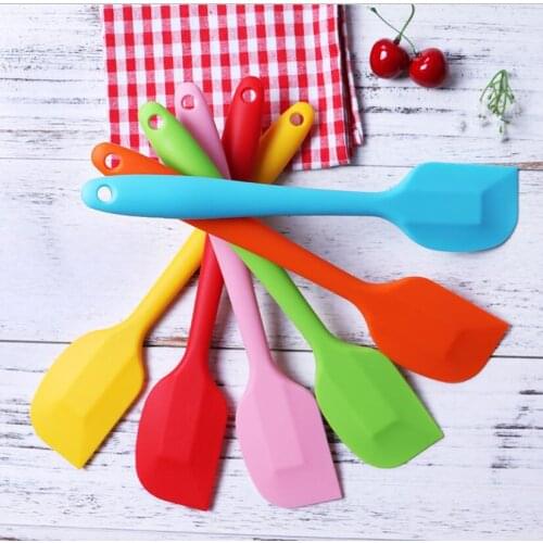 Multiple Color Silicone Baking Spatula Heat-Resistant Non-stick Cooking Kitchen Utensils Non-deformed Soft Baking Spatula