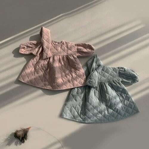 2020 winter Korean childrens wear new girl Han Fanyang style loose and cotton fashionable scarf puff sleeve dress