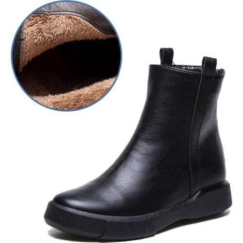 2021 Large Size Genuine Leather Retro Platform Soft Women Boots Winter Warm Zipper Plush Motorcycle Booties Ankle Shoes