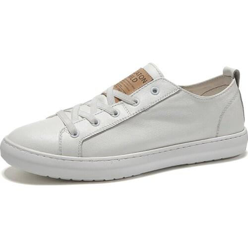 2021 High-quality Leather Mens Shoes Spring New Mens Casual Shoes Flat Shoes Mens Wild Trend European Leather White Shoes
