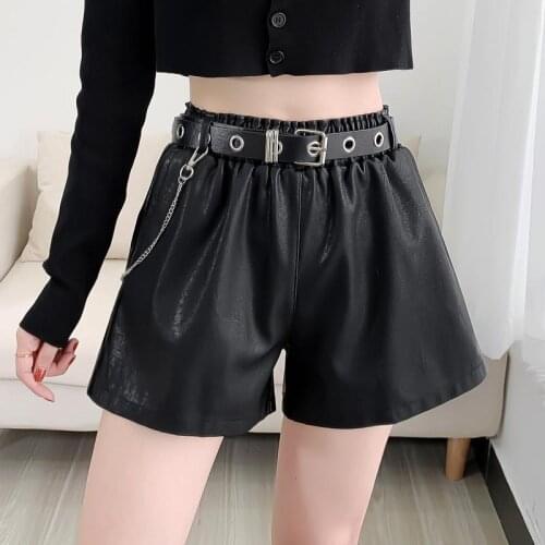 Leather shorts womens 2021 new autumn winter fashion loose wide leg A-line versatile show thin autumn high waist leather pants