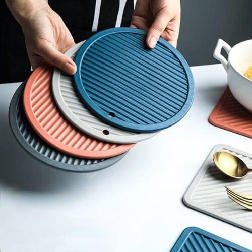 Kitchen Mat Silicone Pot Mat Bowl Mat Place Mat Coaster Restaurant Supplies Heat Insulation Pad Table Anti-scalding Household