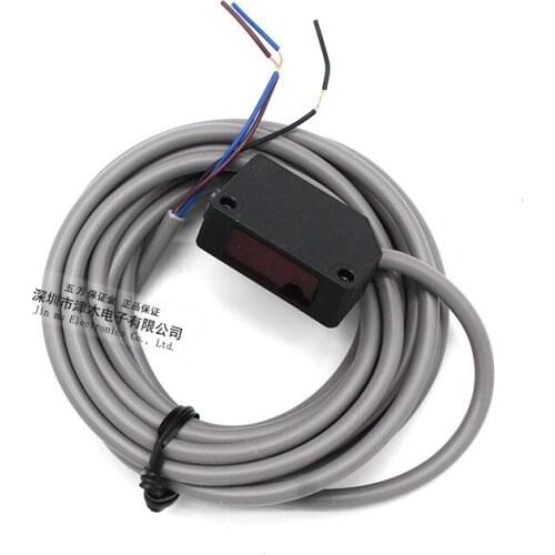 Z2R-400NJ mirror reflection type photoelectric sensor NPN output 6months warranty