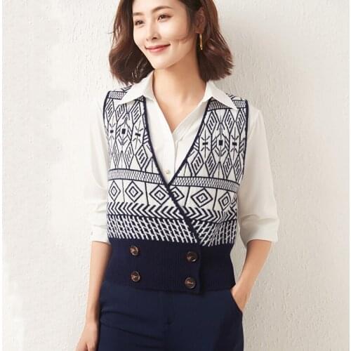 21 Autumn And Winter New Retro National Style V-Neck Pure Wool Vest Knitted Sweater Womens Short Sleeveless Vest Waistcoat Top