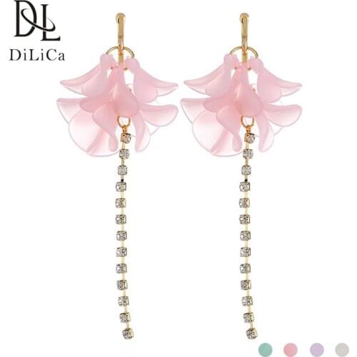 DiLiCa 2018 Korean Fashion Dangle Earrings for Women Rhinestone Acrylic Flower Long Earrings Female Charming Earring kolczyki