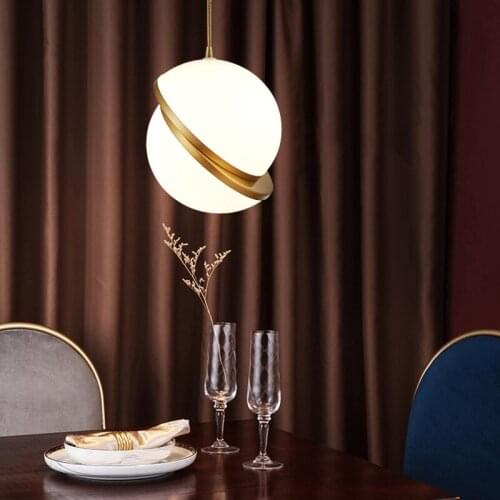 Simple post-modern chandelier bedroom single head dining room dining room personality lamps art coffee shop bedside Nordic golde