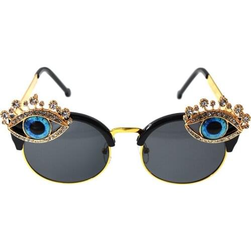 Cat Eye Sunglasses Women Brand Designer Luxury Crystals Eyes Sexy Sunglasses Rhinestones Fashion Shades Oculos De Sol Feminino