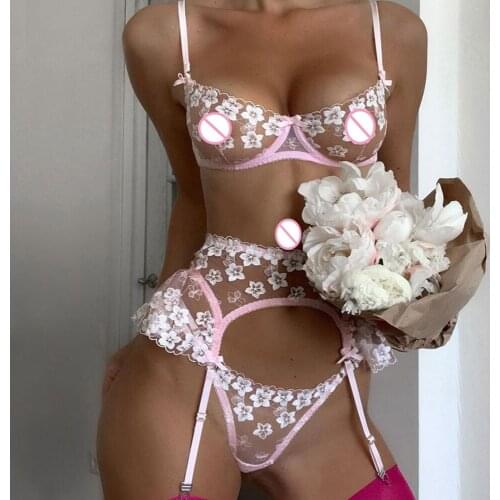 New Sexy Women Embroider Underwear See Through Flower Erotic Costumes Hollow Out Bra and Thong Lingerie Exotic Cute Underwire