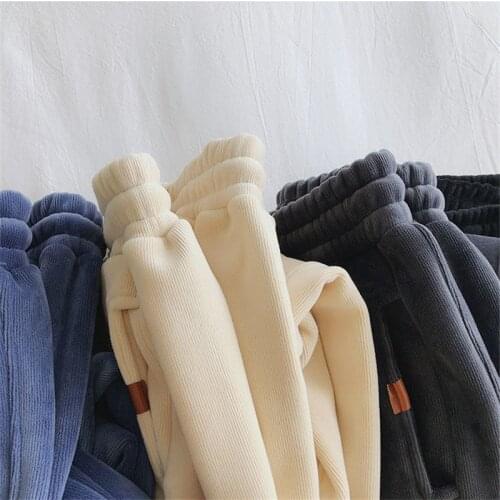 Fall/Winter 2021 New Loose Plus Velvet Thick Sportswear Pants High Waist Black Womens Harem Pants Warm Casual Female Trousers