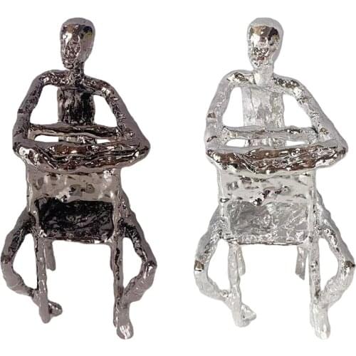 Art Iron Sculpture, Man Statue Modern Metal Ornament Figurine Birthday Gifts Collection Modern Bookcase Ornaments