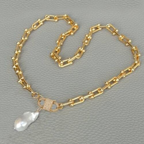 Chunky bijoux U shape chain Creative design lady pave CZ zircon spiral buckle pendant baroque freshwater pearl necklace women