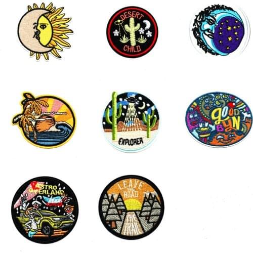 Moon Sun Mountain Nature Camper Widness Forest Patches Adventure Traveler Hiking Camping Applique Iron Sew Patch Badge Applique